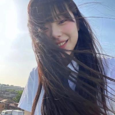 巴黎艳妹